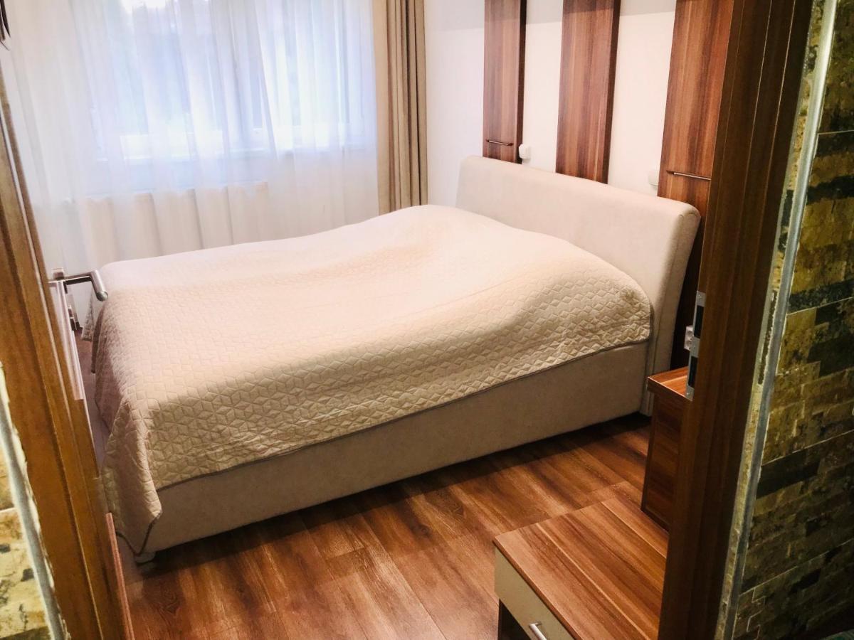 Angéla Apartman Hajdúszoboszló Esterno foto