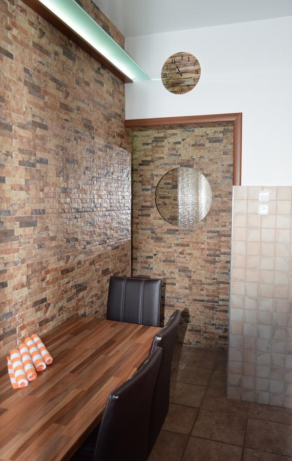 Angéla Apartman Hajdúszoboszló Esterno foto
